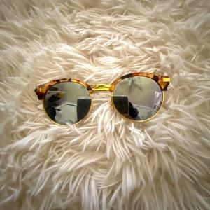 Gold rimmed, Cheetah print Sun Glasses